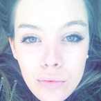 Perfil de Isalyne